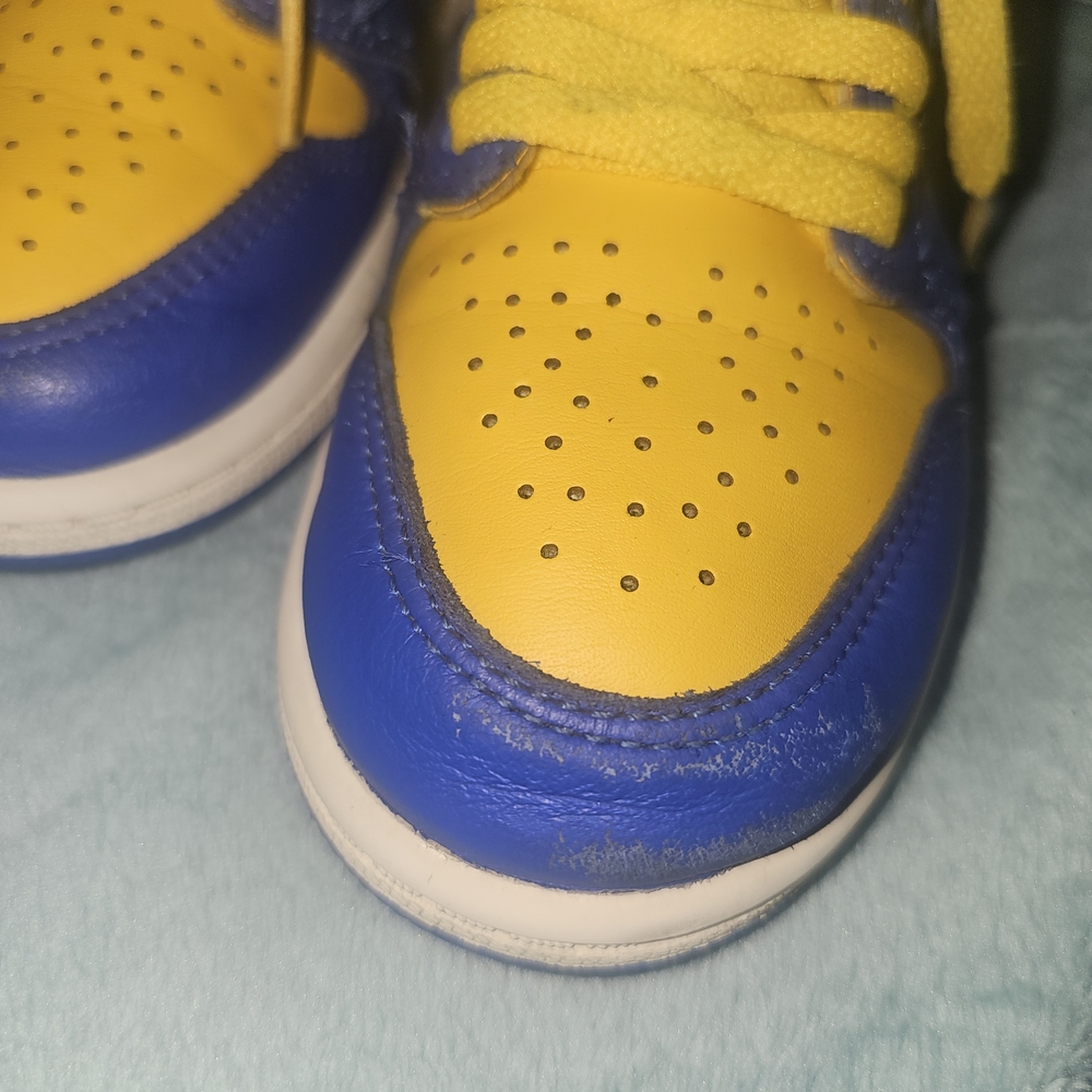 Jordan Kids Sneakers in Blue and Yellow - Picture 4 of 13